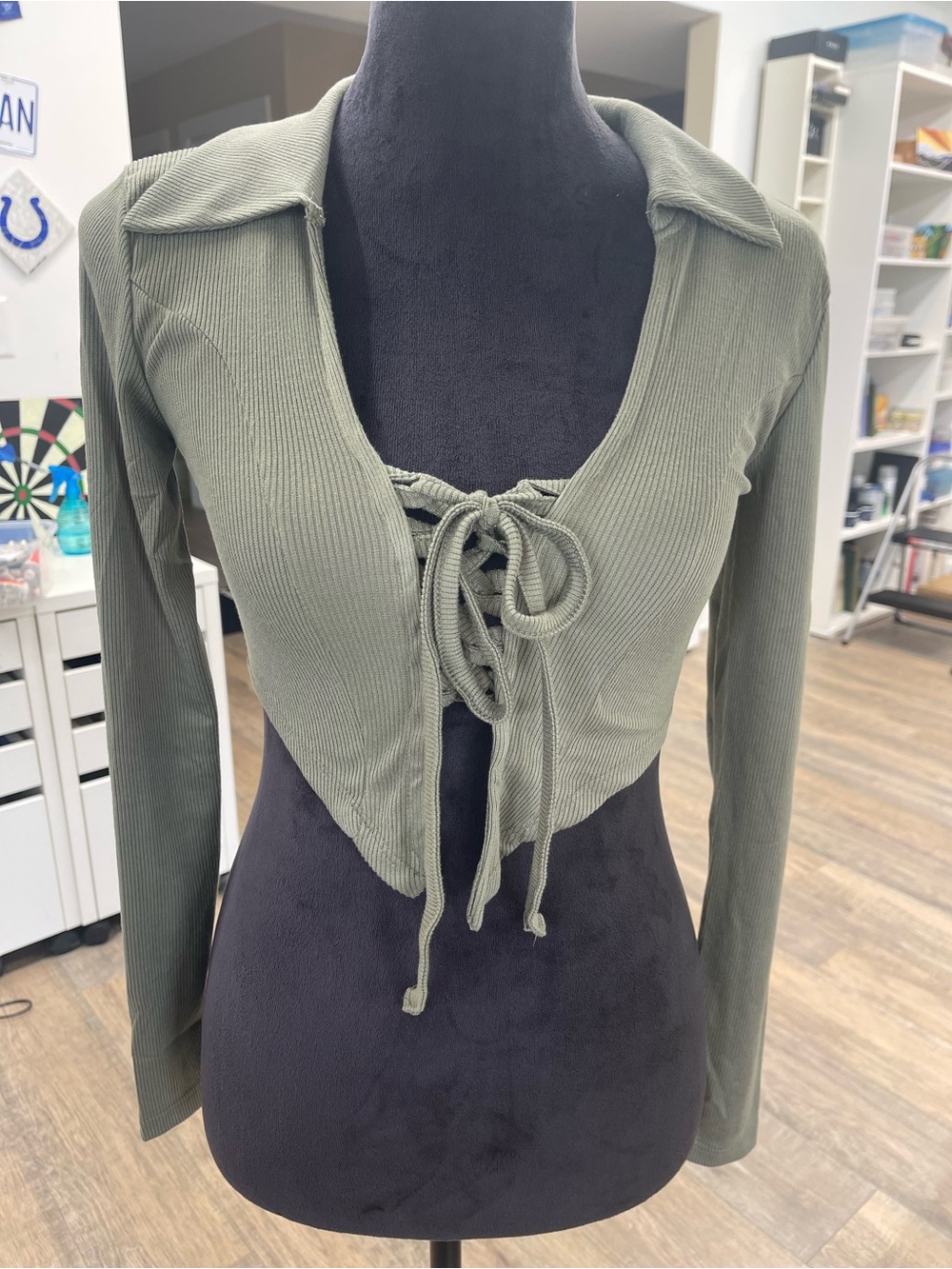 Olive Ribbed Lace-Up Long Sleeve Crop Top with Collar